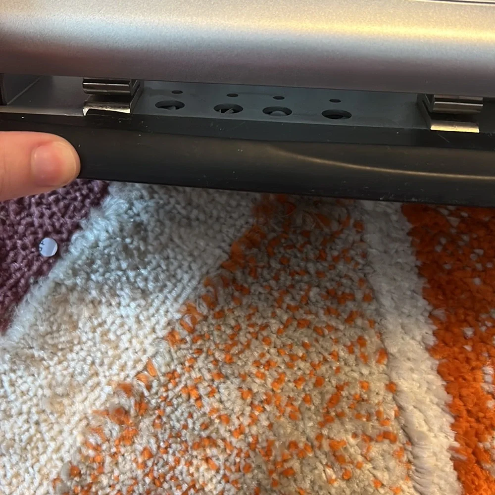 Hole punch - Picture 4 of 4